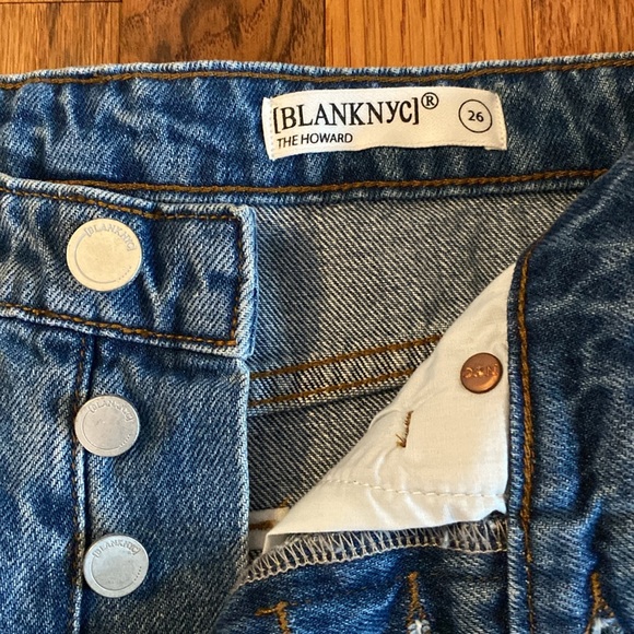 Blank NYC Women’s mid-rise jeans in medium blue size 26 - Picture 5 of 8